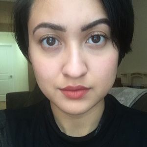 Meet your Posher, Melanie